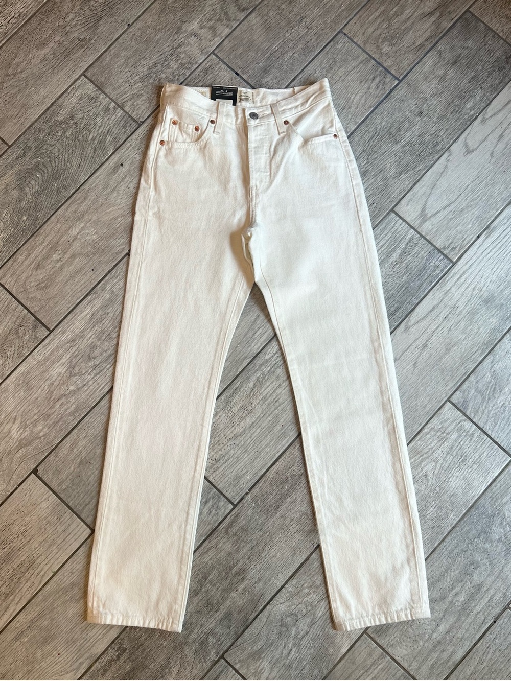 NWT Levi’s 501 Original Straight Leg Jeans, Women’s Size 0, W23 L30, Off White
